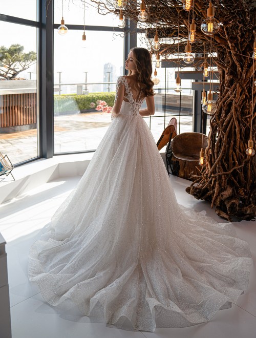 https://elisebride.ro/images/stories/virtuemart/product/PHOEBE            (4).jpg